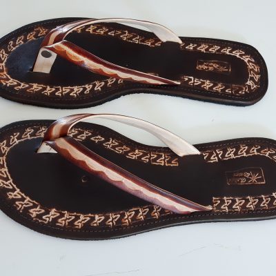 women's crease leather sandals