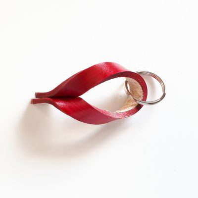 Twisted Key Chain Red